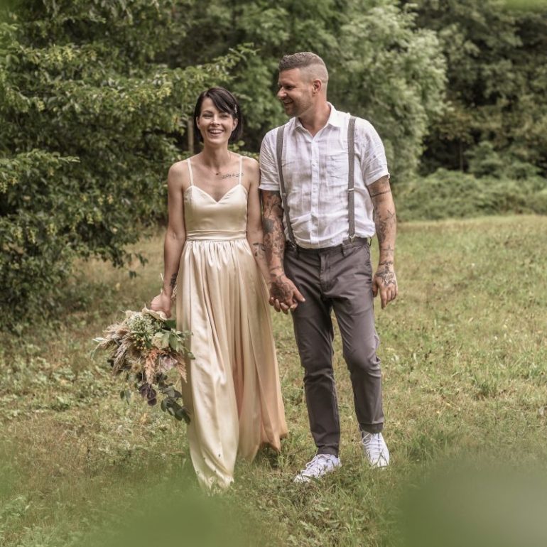 Poročna fotografija