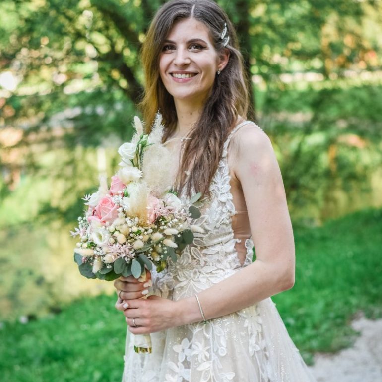 Poročna fotografija