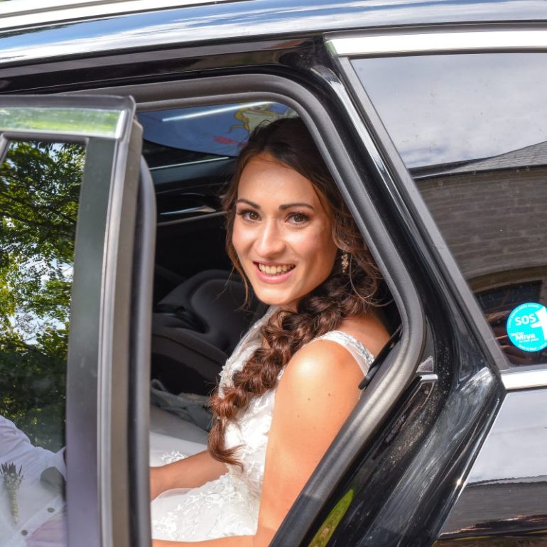 Poročna fotografija