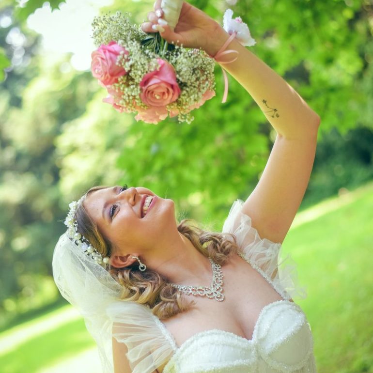 Poročna fotografija