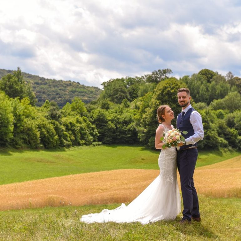 Poročna fotografija