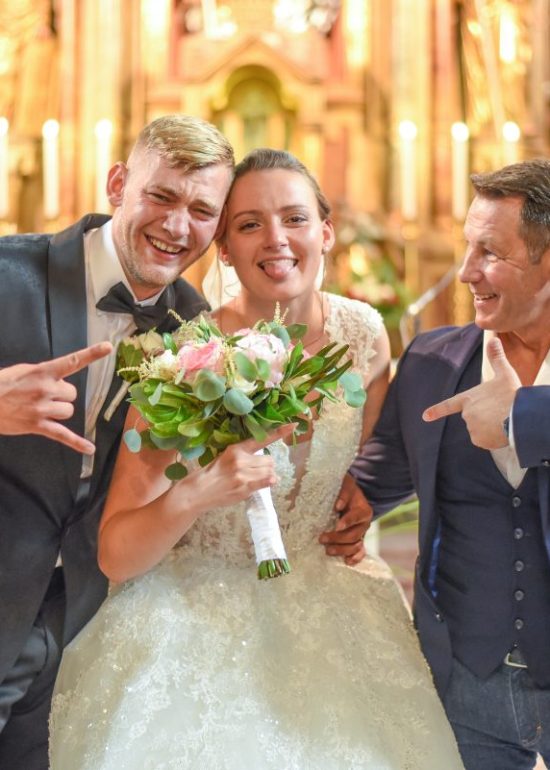 Poročna fotografija