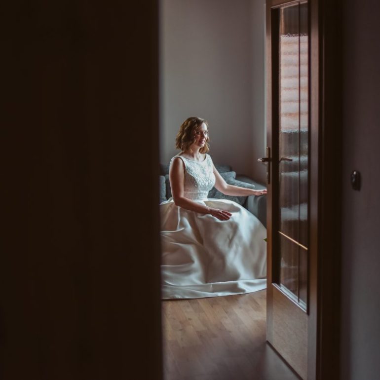 Poročna fotografija